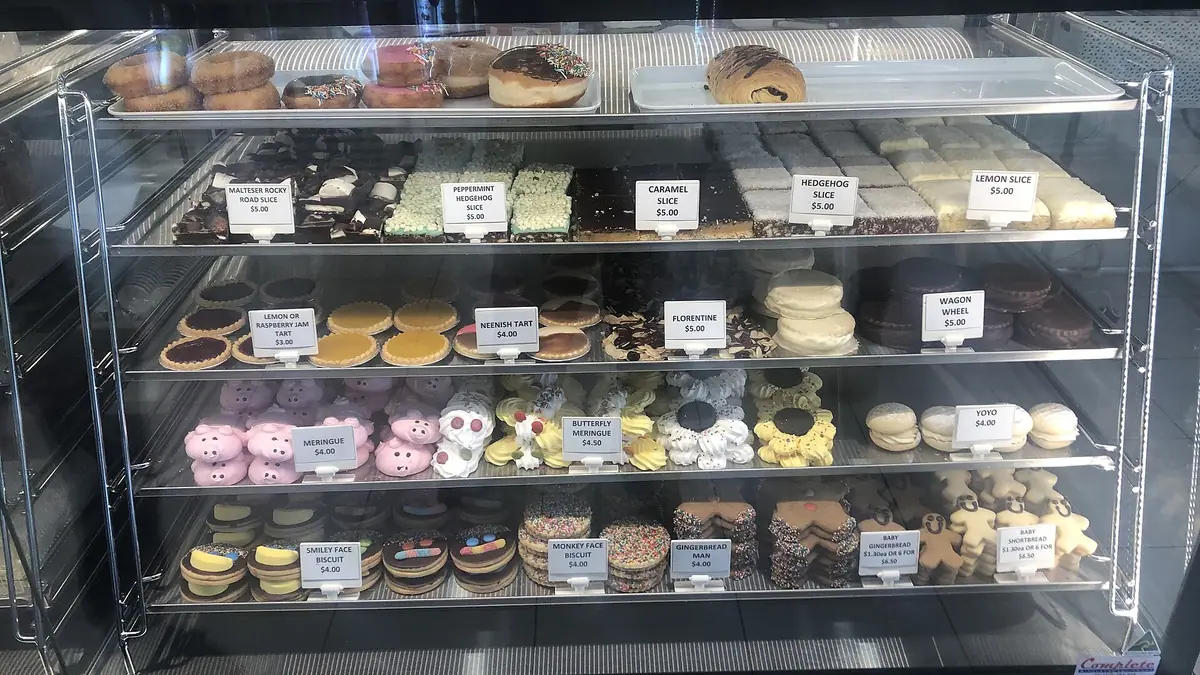 Gerrards – bakery in Neston town centre